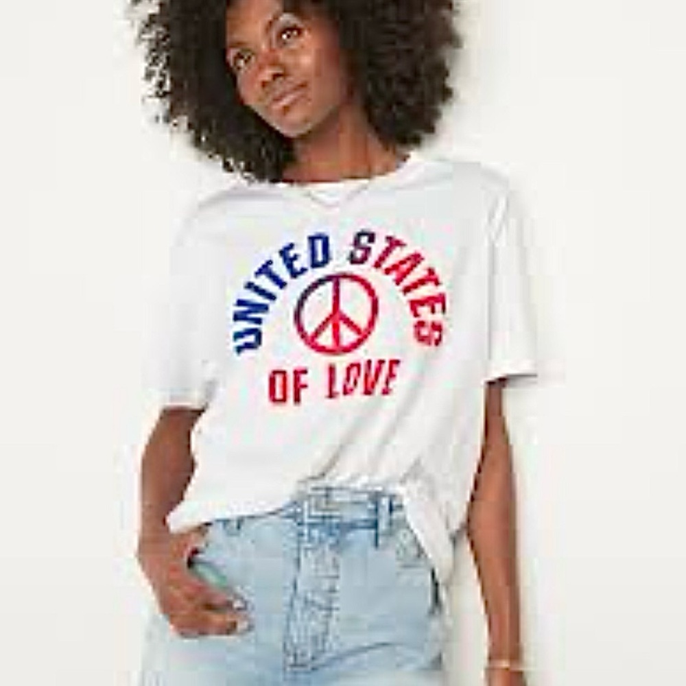Old Navy United States‎ of Love Easy T-Shirt Size S Loose Fit Peace Graphic Tee